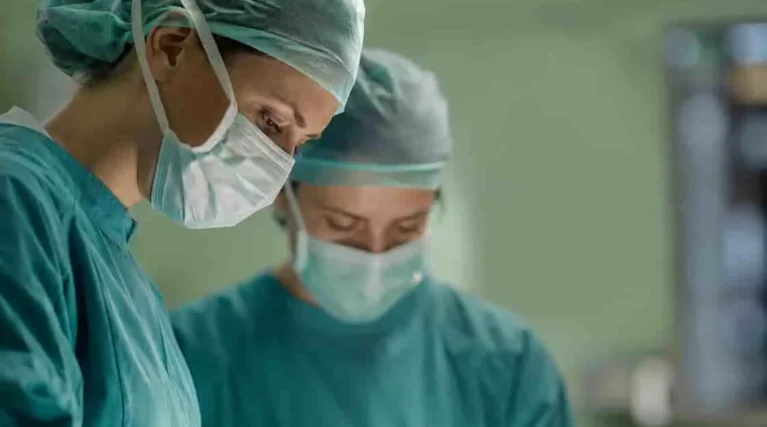 intestinal-surgery-for-ovarian-cancer (1) low anterior rezeksiyon over kanseri